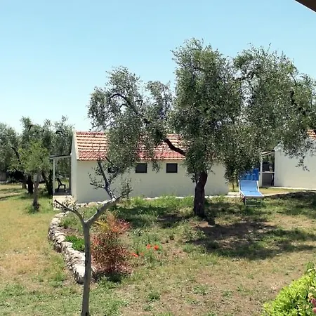 Holiday home Leonardo Casa Vacanze Mattinata